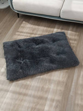 Load image into Gallery viewer, Long Plush Dog Bed Mat
